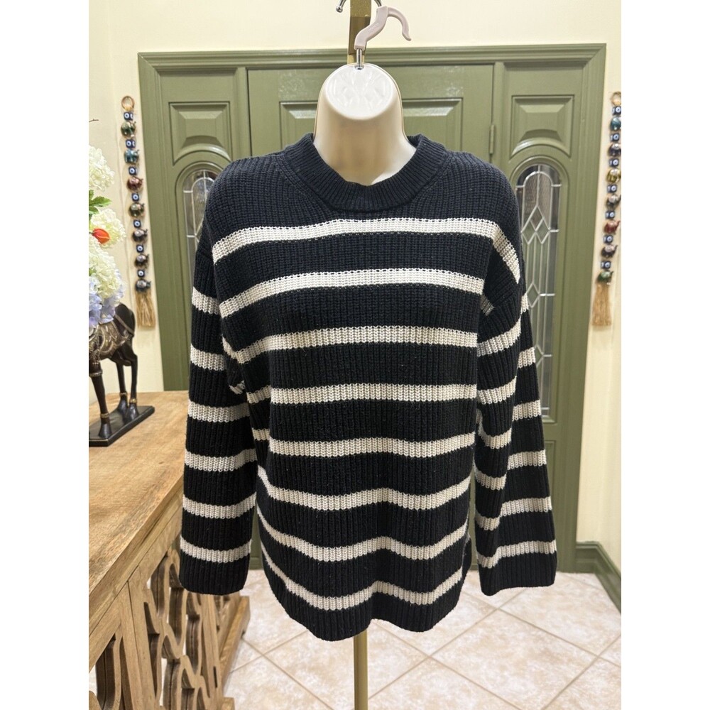 H&M black & white striped chunky knit pullover sweater size S